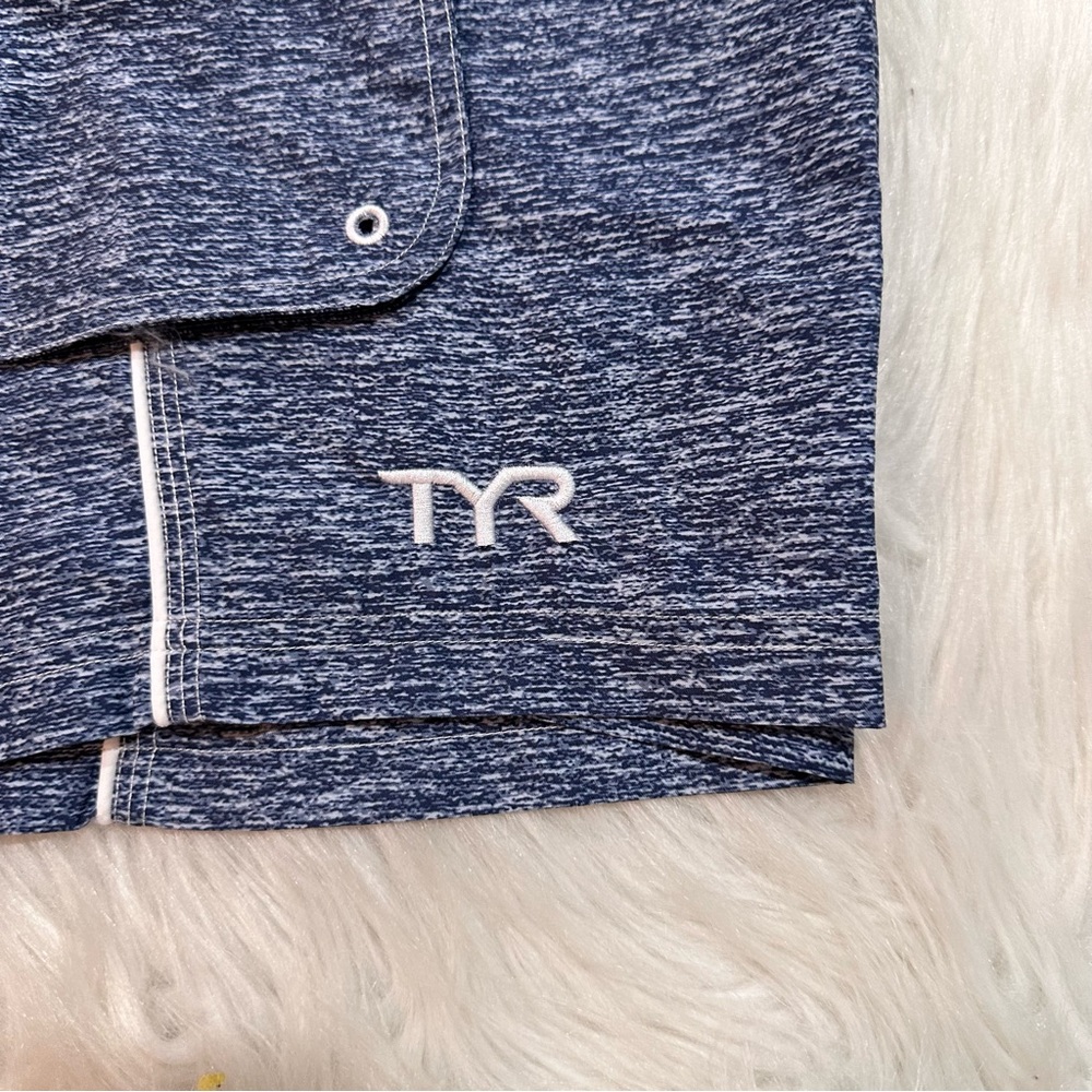 Men’s TYR Swim Trunks - Picture 4 of 13